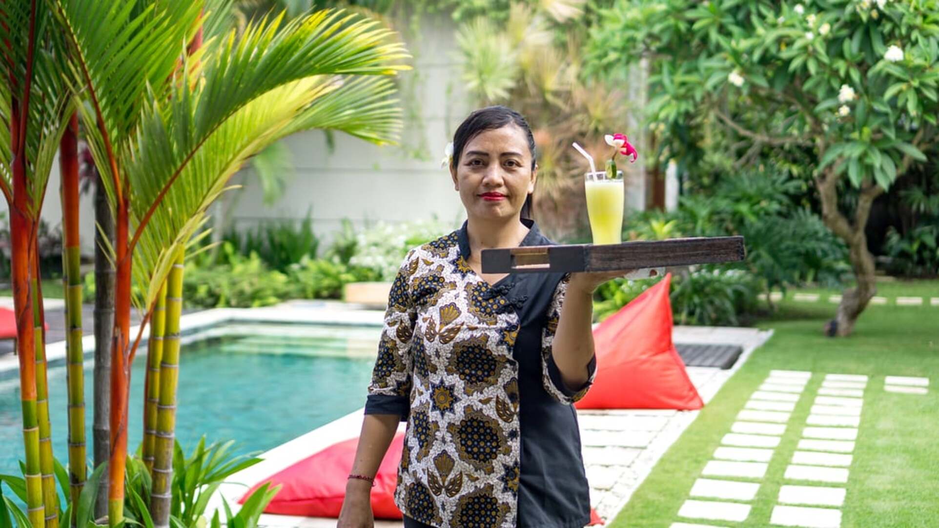 5 Star Alarte Estate – Elegant Seminyak Escape