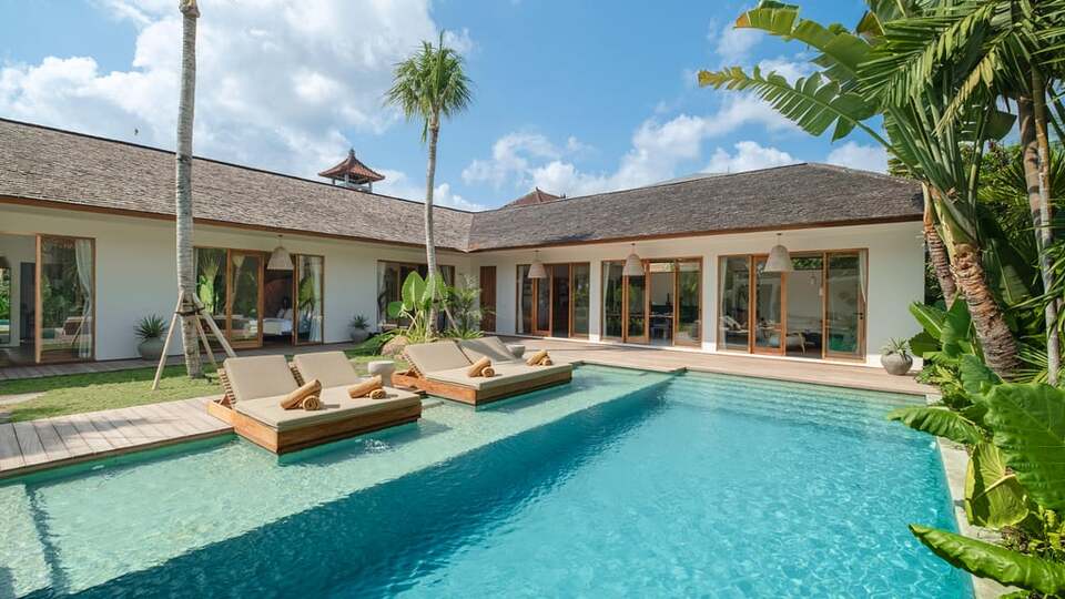 5 Star Villa Chagall – Tropical Canggu Haven