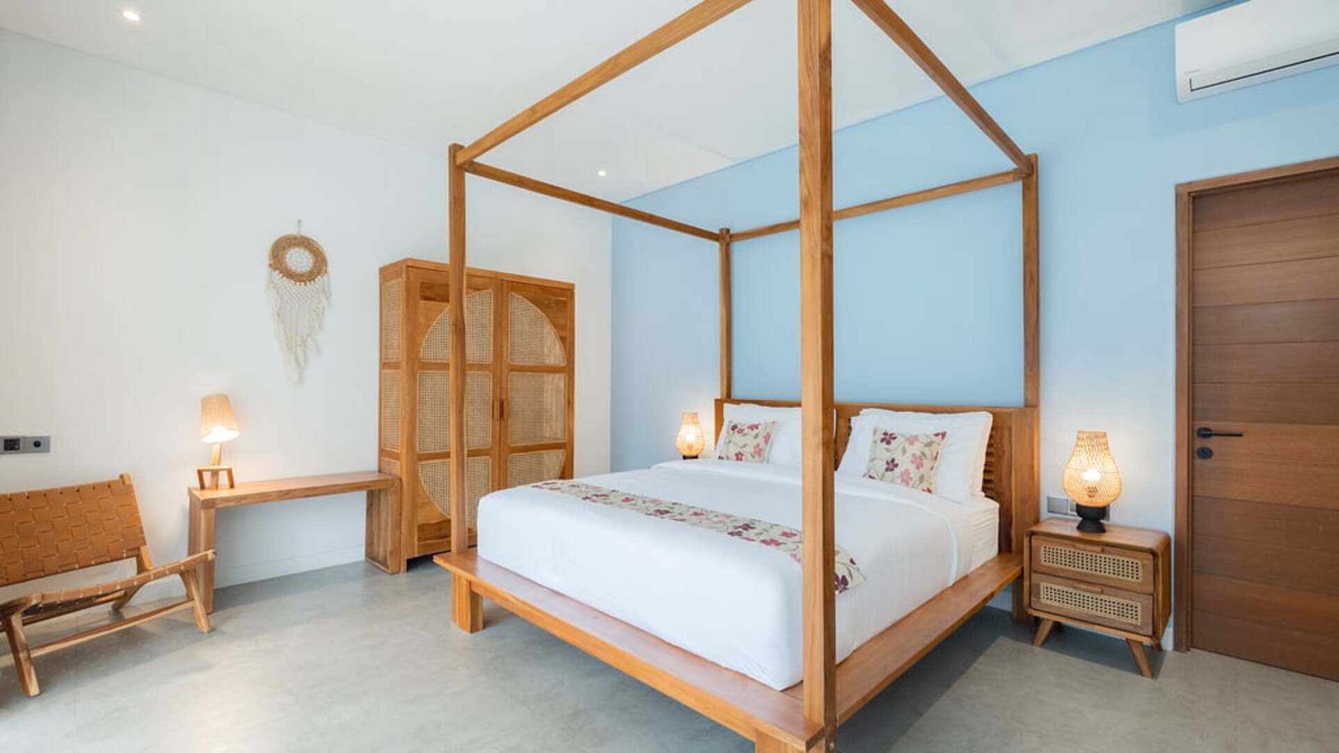 5 Star Villa Suka Sawah – Ricefield Serenity