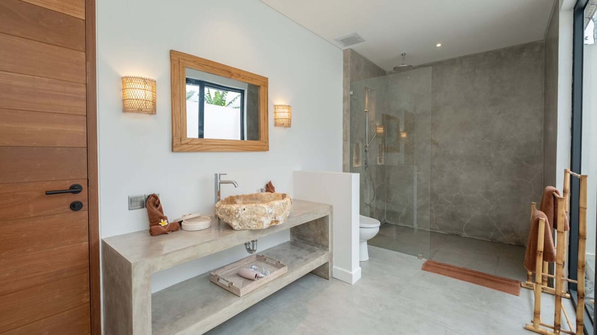5 Star Villa Suka Sawah – Ricefield Serenity