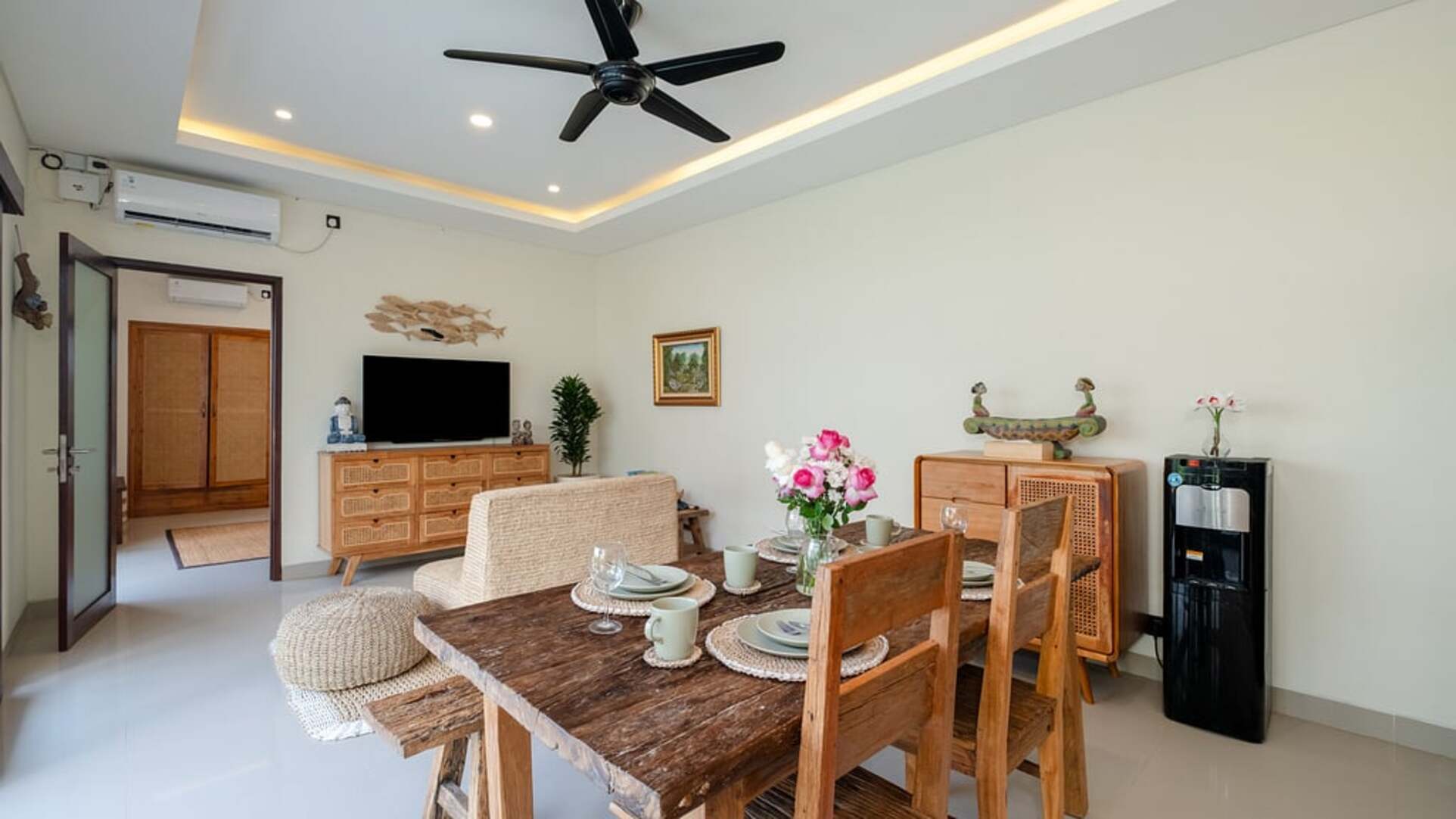 5 Star Villa Lange 3 - Modern Balinese Elegance