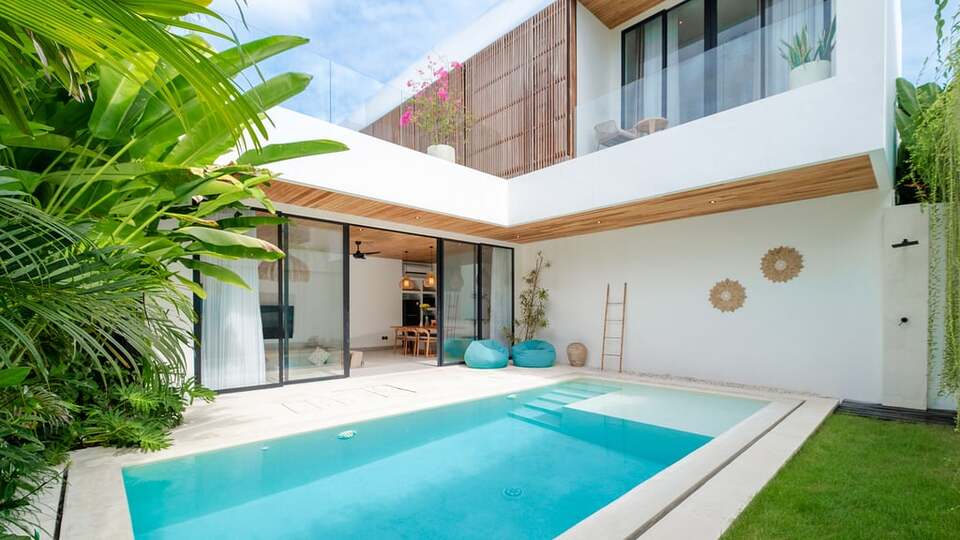 5 Star Villa Loona Palm Villa 1 - Tropical Serenity