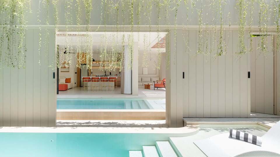 5 Star Loona Palm Seseh Estate - Modern Coastal Serenity
