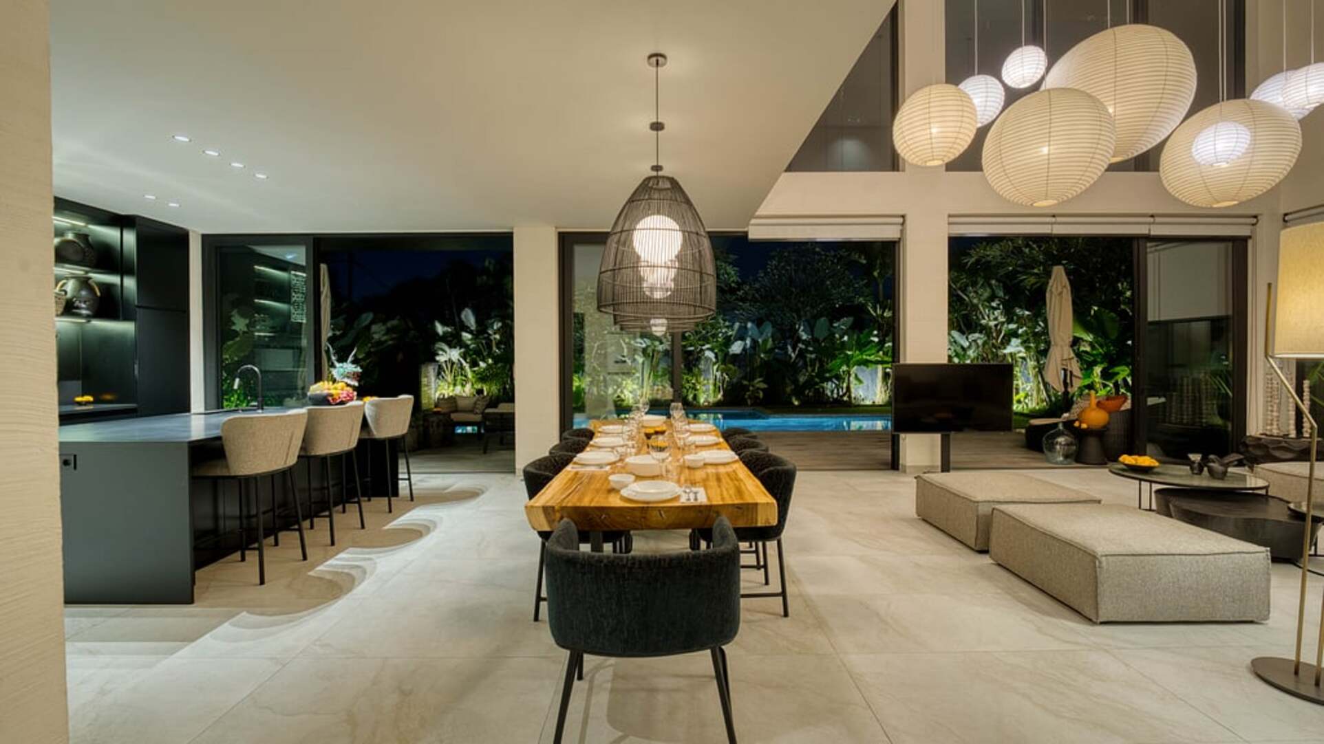 5 Star Villa Amara - Contemporary Tropical Luxury