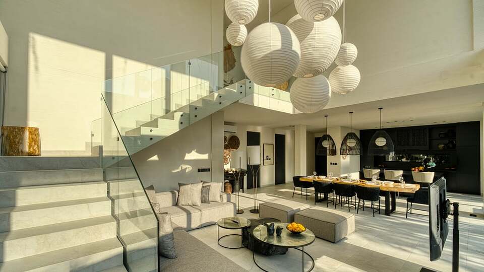 5 Star Villa Amara - Contemporary Tropical Luxury