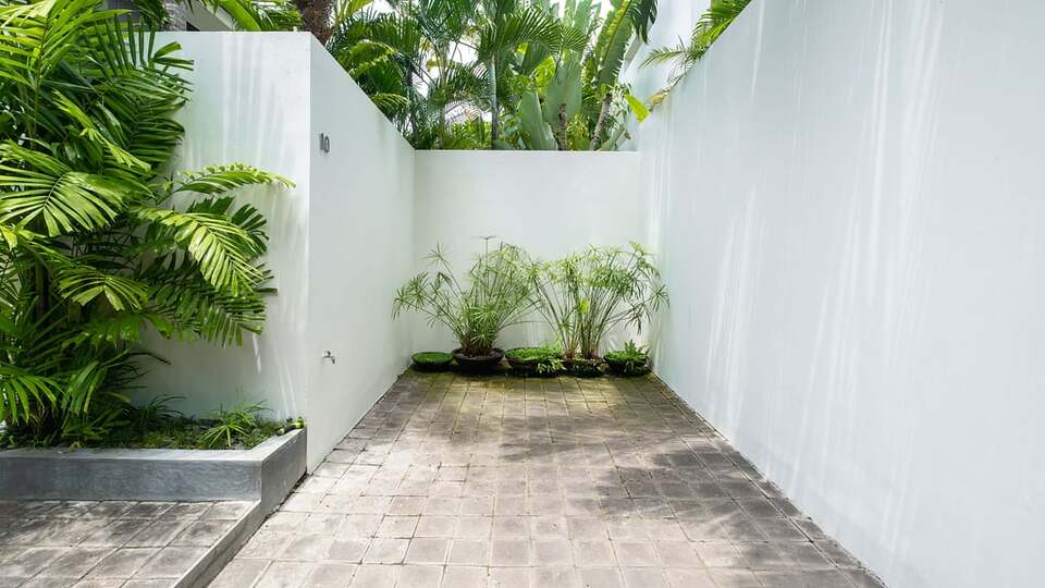 5 Star Villa Merta Sari 10 - Tropical Seminyak Retreat
