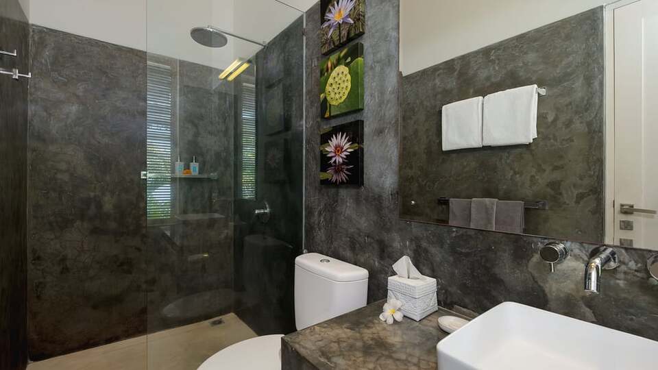 5 Star Villa Merta Sari 10 - Tropical Seminyak Retreat