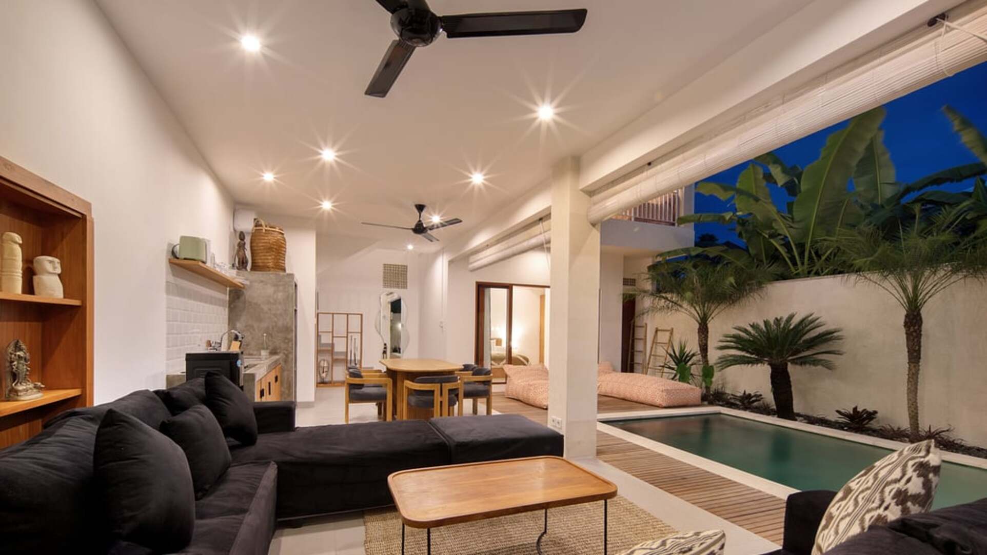 5 Star Villa Cinta Rose – Tropical Elegance