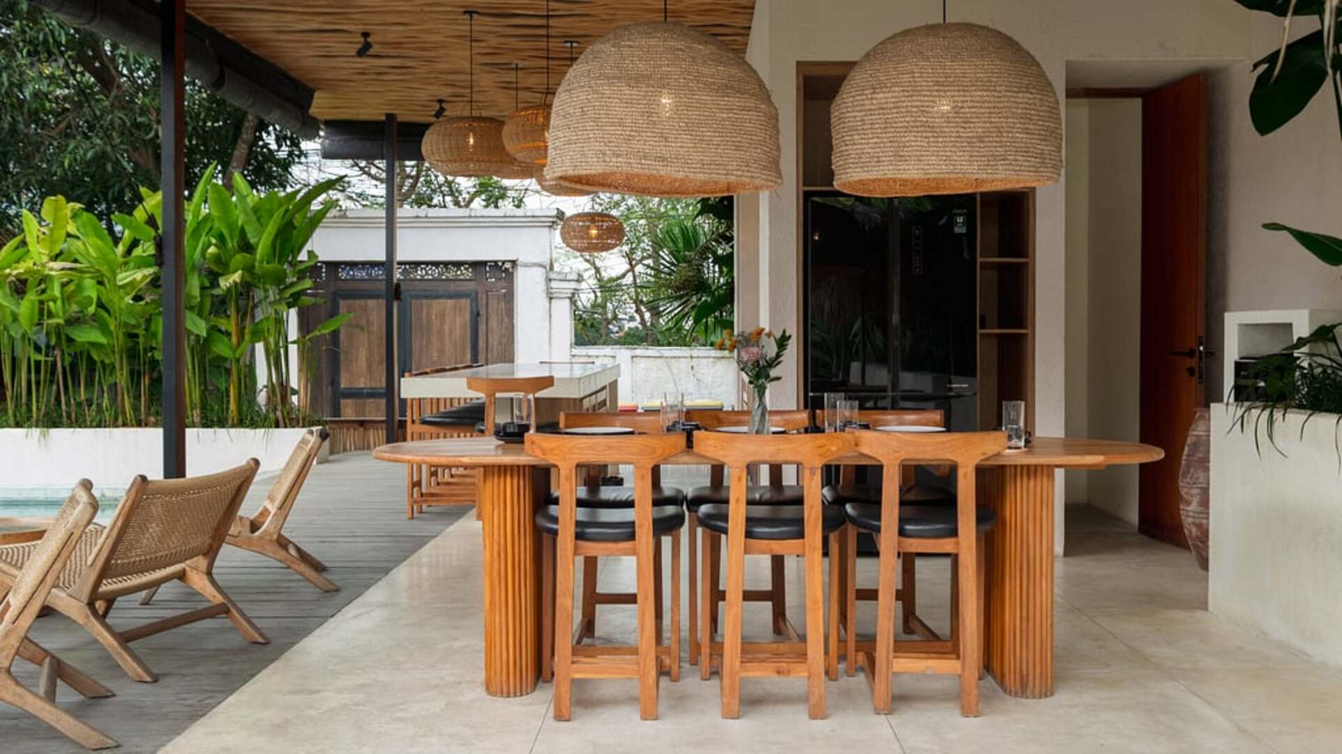 5 Star Lexington Palace Villa – Private Tropical Estate