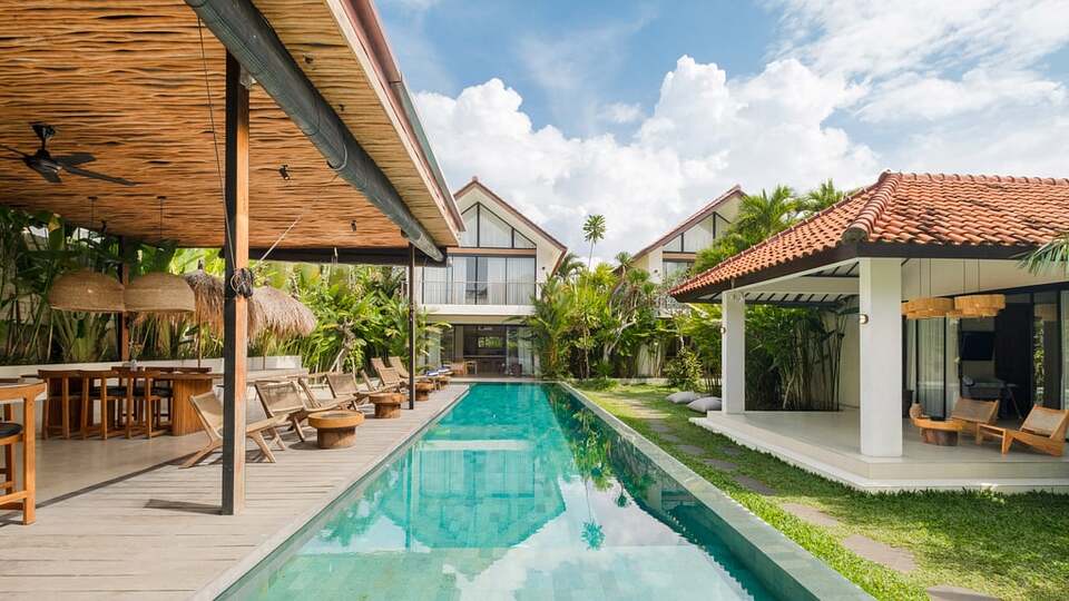 5 Star Lexington Palace Villa – Private Tropical Estate