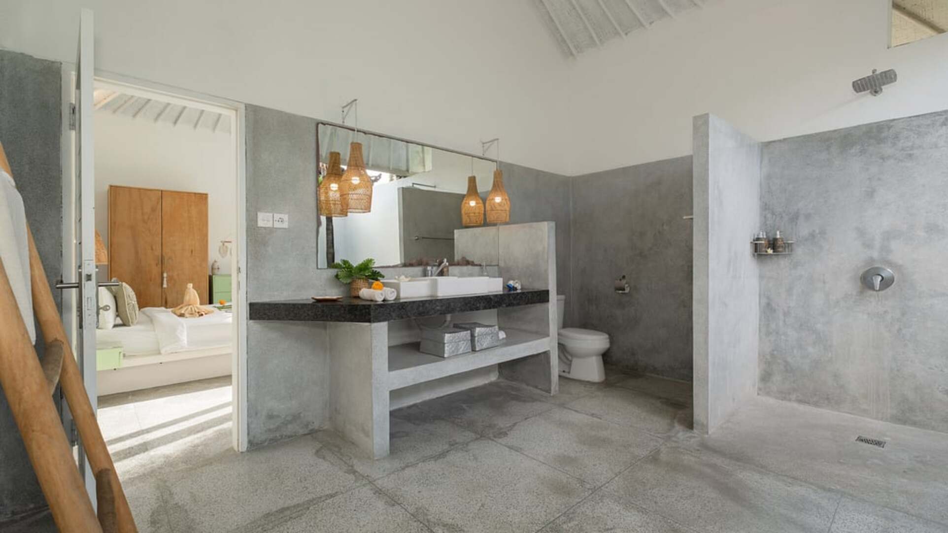 5 Star Villa Mas 3 Seminyak – Chic Tropical Escape