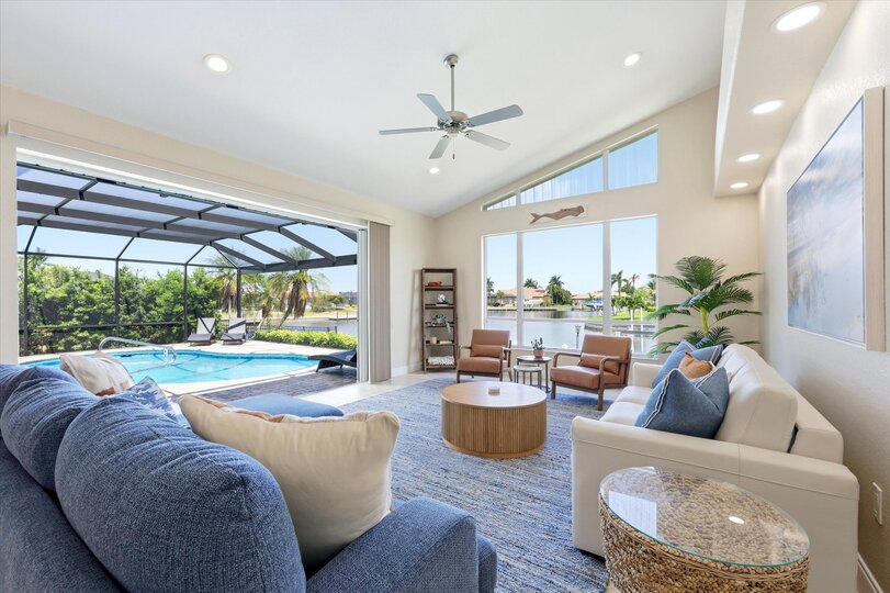 Beautiful 3 bedroom, 2 bathroom waterfront home with private pool in Punta Gorda, FL