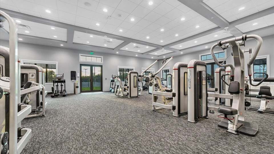 Heritage Landing clubhouse gym