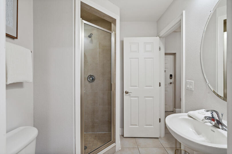 Shared Bathroom 3 1st Floor Shower