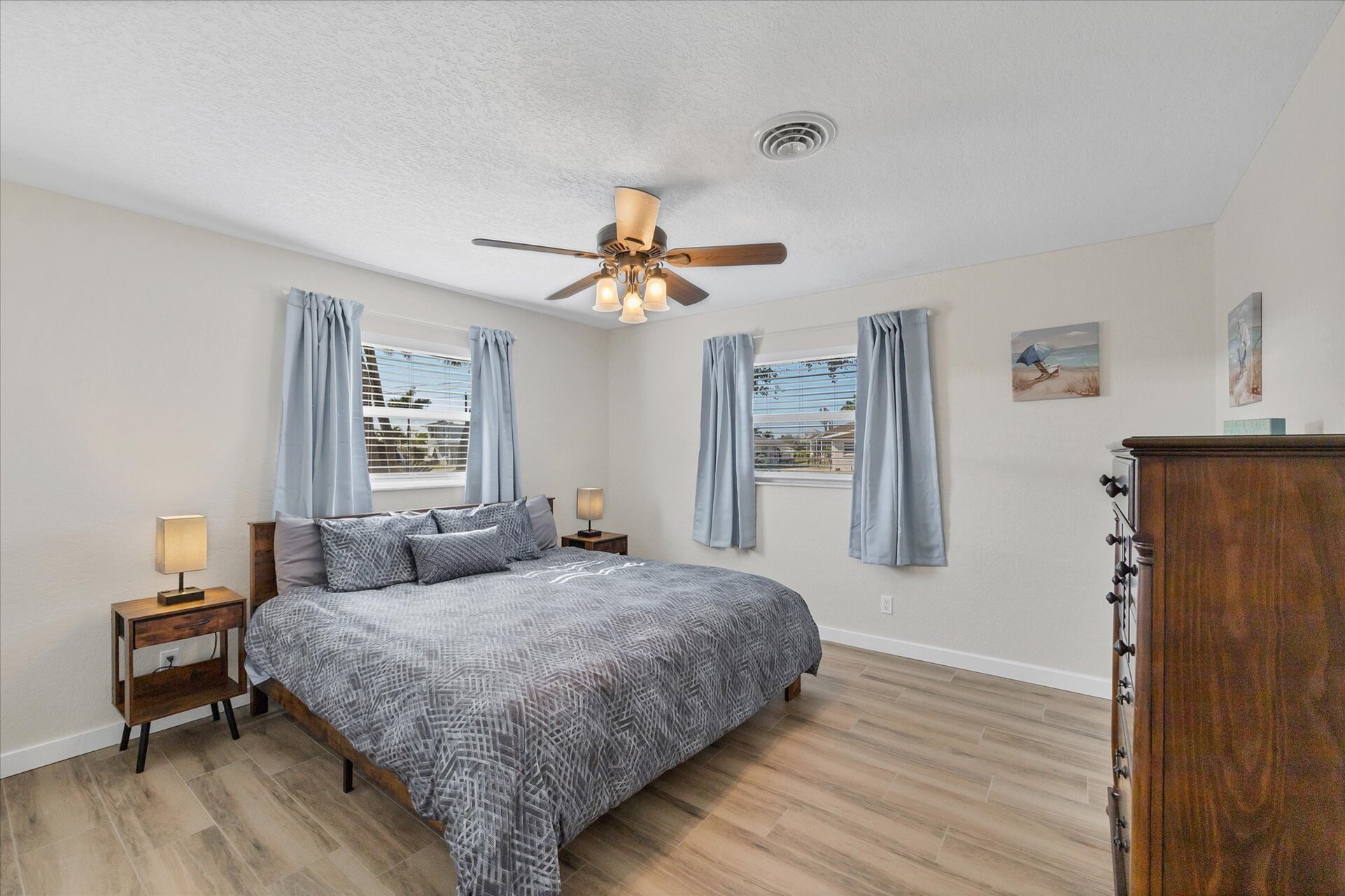 Guest bedroom with king bed