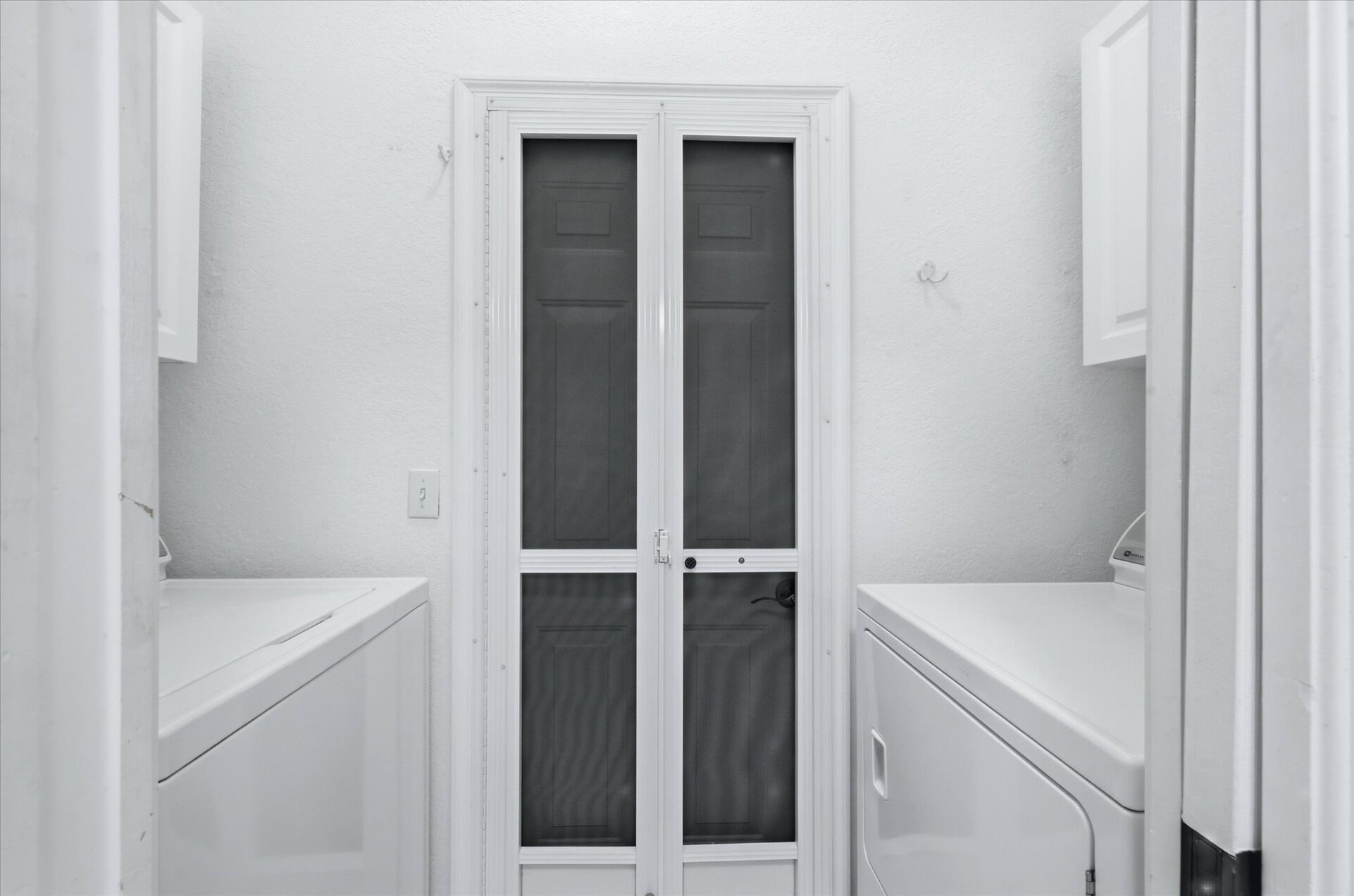 Full-size washer & dryer