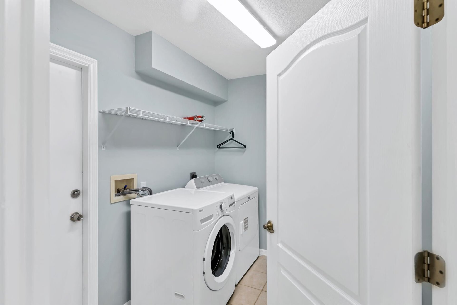 Full-size washer & dryer