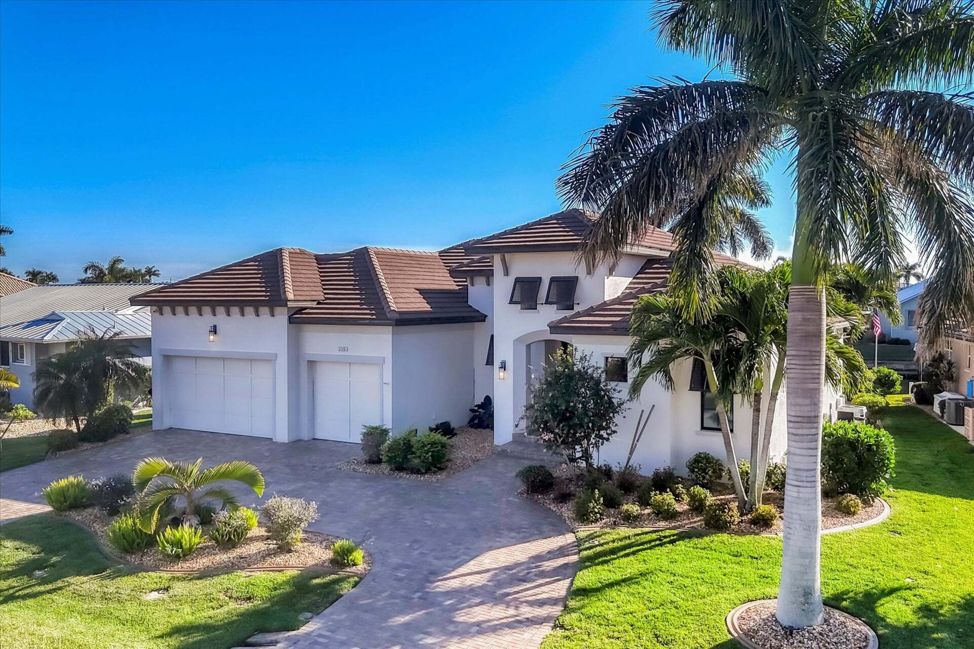 Gorgeous 4 bedroom, 3 bathroom waterfront home with private pool in Punta Gorda, FL